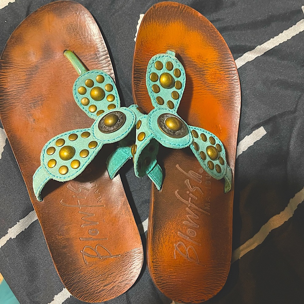 6.5 blowfish turquoise sandals. Lots of life left. I’m make an offer!